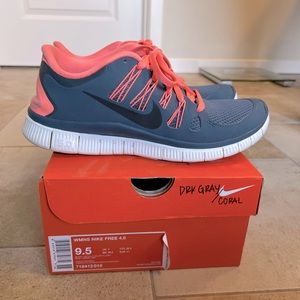 Nike Free Grey Coral Shoe